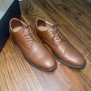 Elegant Brown Leather Men's Oxfords